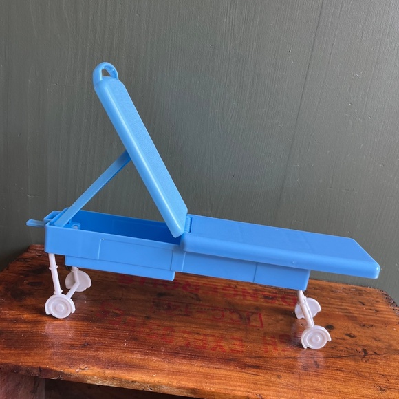 Barbie Gurney / Stretcher / Esthetics Bed Furniture - Picture 3 of 5